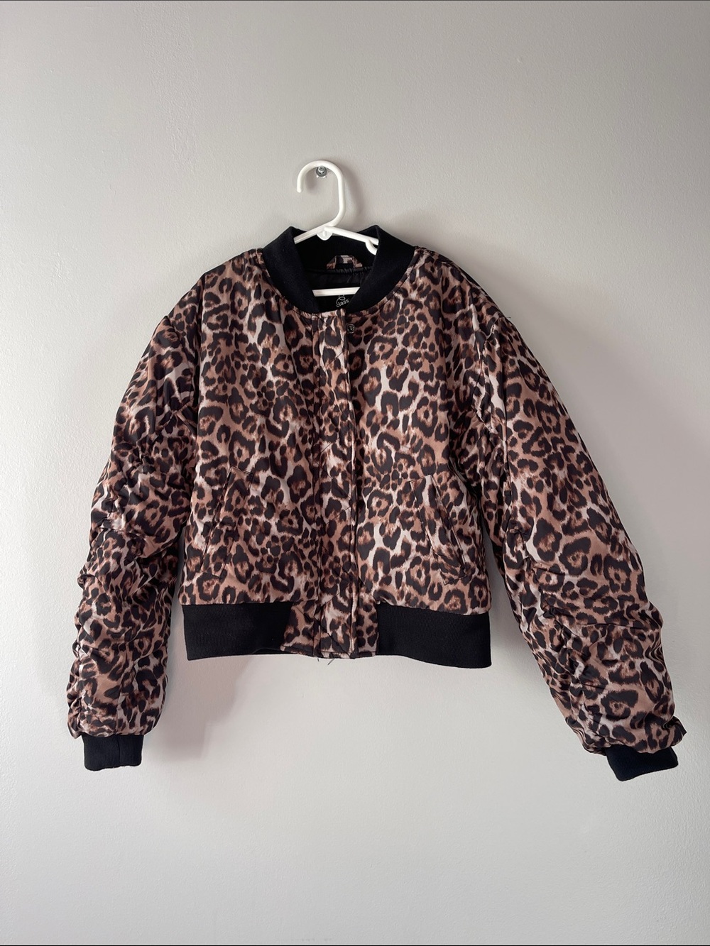art class Leopard-Print Puffer Jacket in Brown and Black